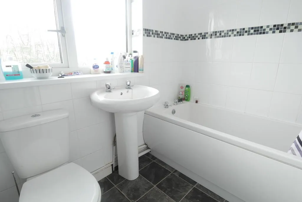 Chertsey Rise, Stevenage, Herts, SG2 9JQ, photo 4