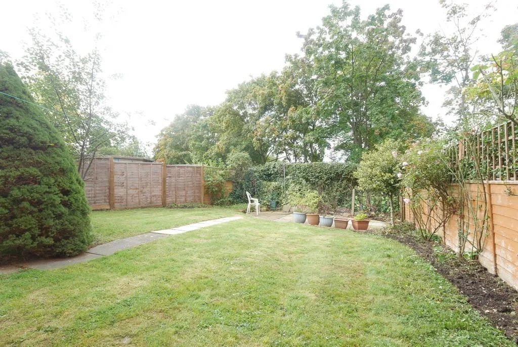 Chertsey Rise, Stevenage, Herts, SG2 9JQ, photo 8