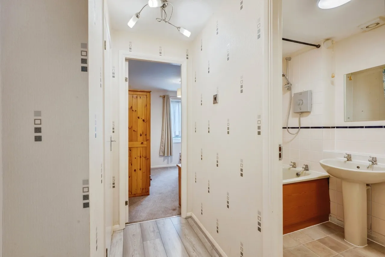 Turnpike Lane, Sutton, SM1, photo 10