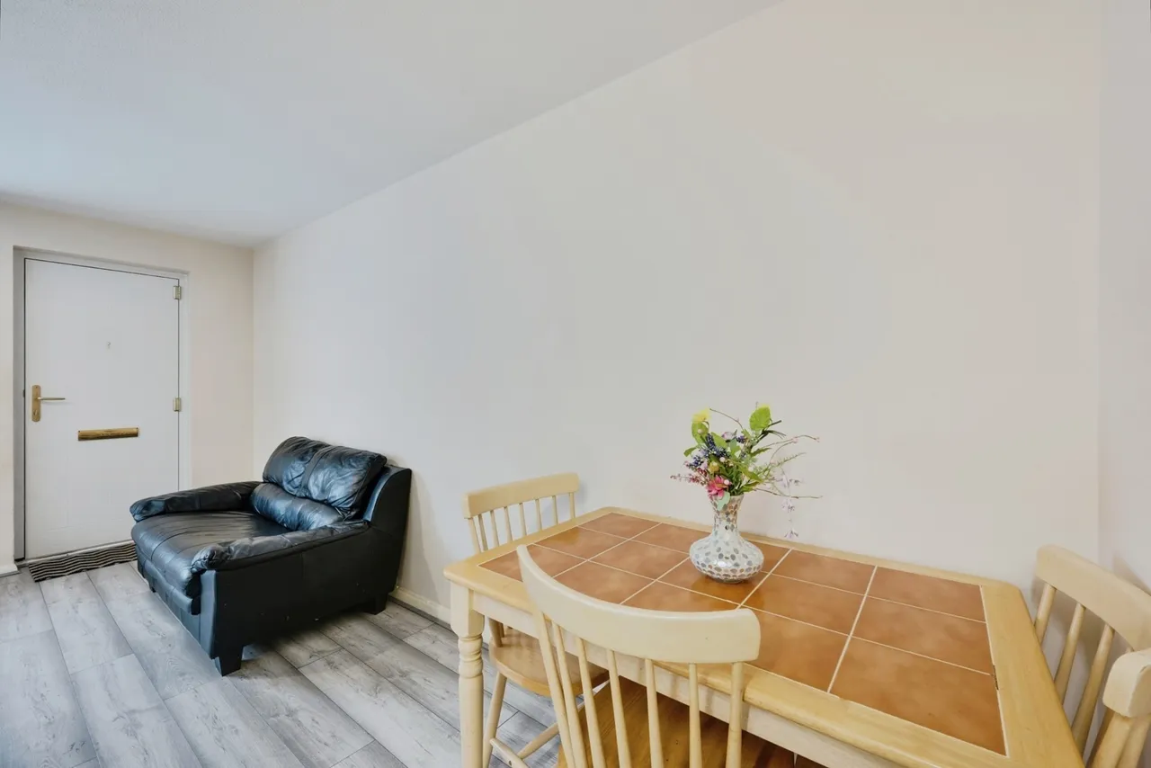Turnpike Lane, Sutton, SM1, photo 6