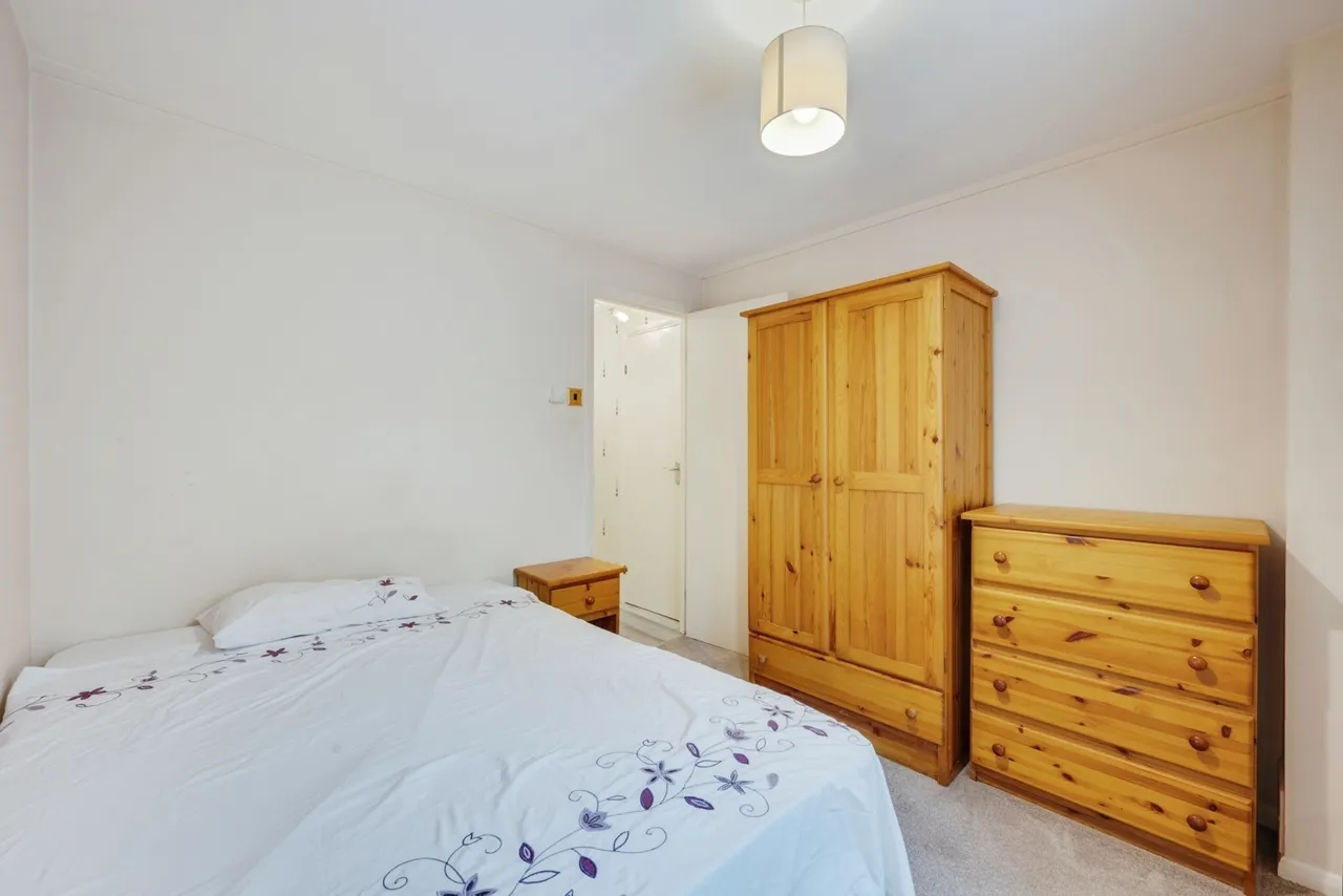 Turnpike Lane, Sutton, SM1, photo 8