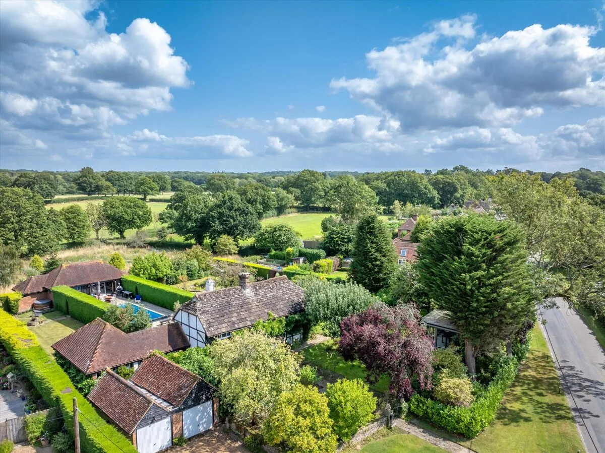 Furzen Lane, Rudgwick, RH12, photo 35