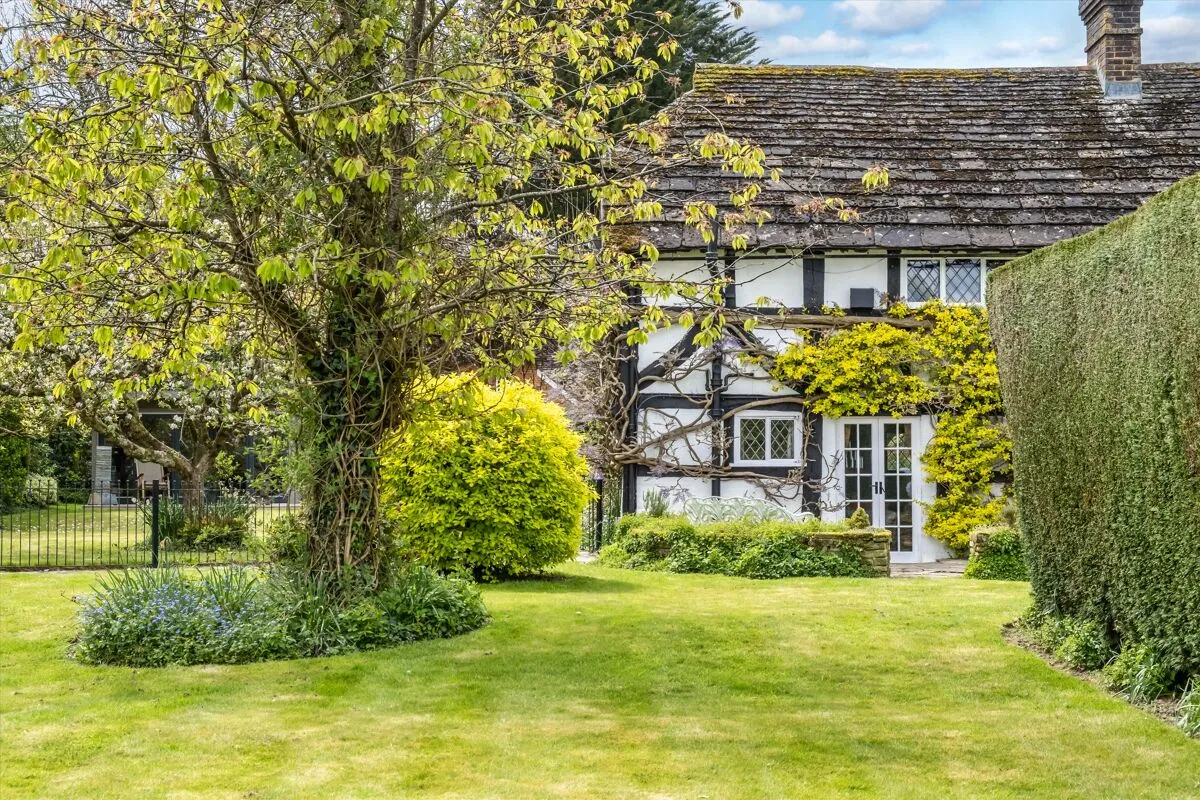 Furzen Lane, Rudgwick, RH12, photo 26