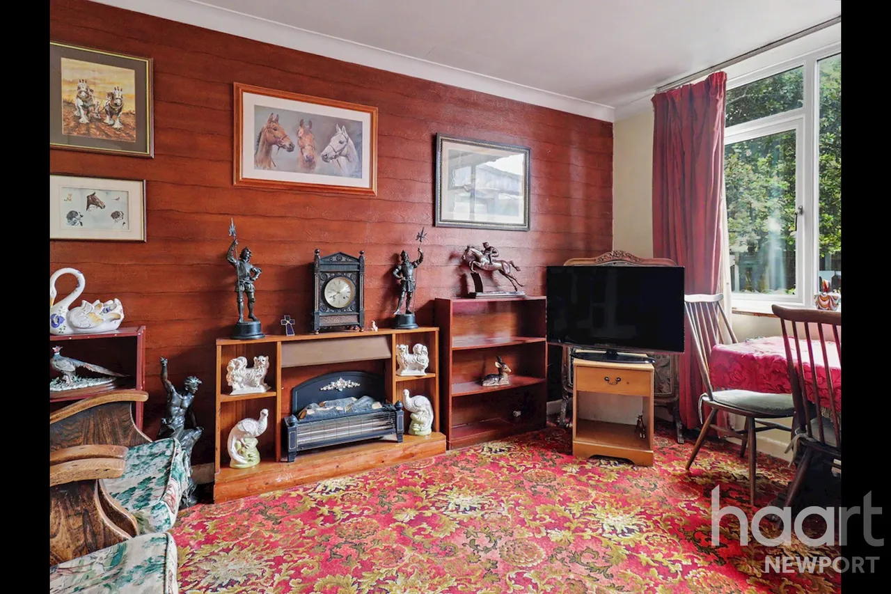 Tram Lane, Newport, NP18, photo 10