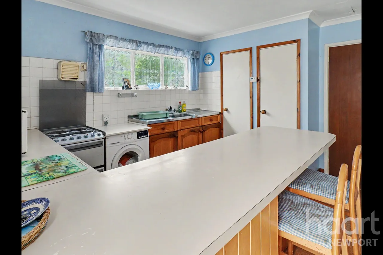 Tram Lane, Newport, NP18, photo 5