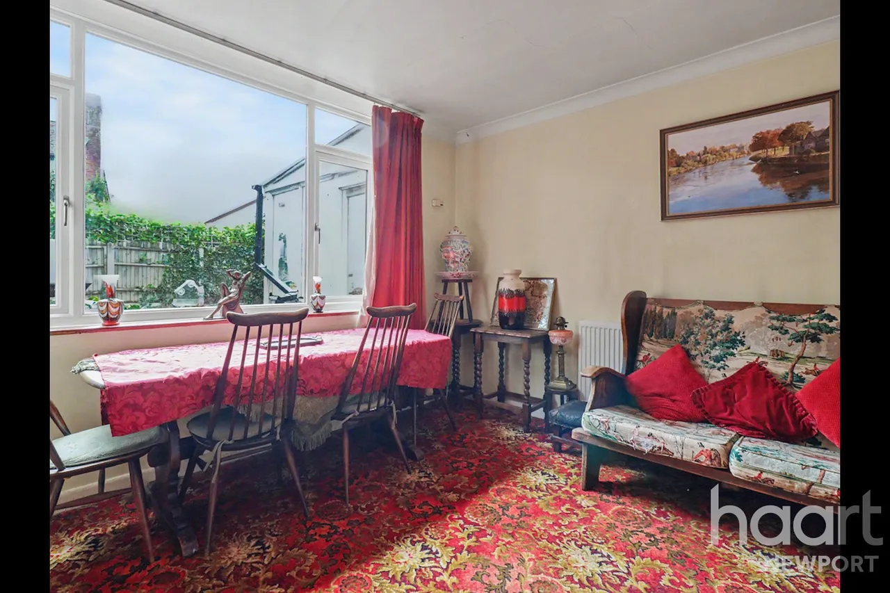 Tram Lane, Newport, NP18, photo 12