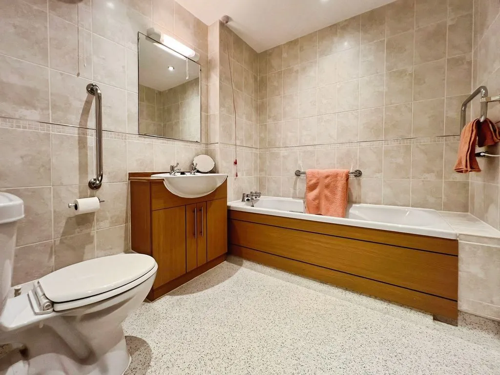 Henderson Court Newcastle Upon Tyne NE20 9GY, NE20, photo 16