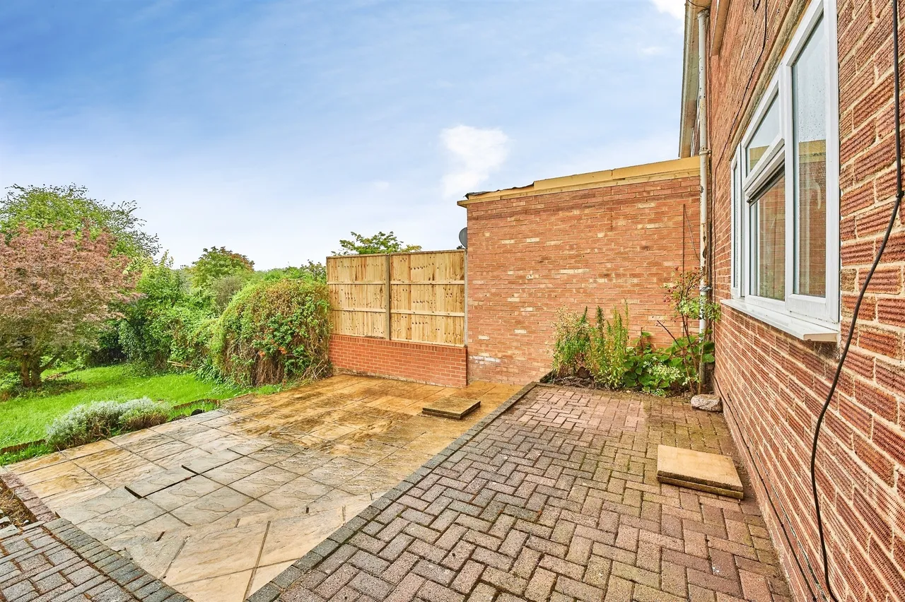 Ashdon Road, Saffron Walden, CB10, photo 13