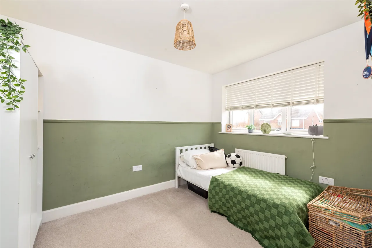 Newbolt Close, Newport Pagnell, MK16, photo 11