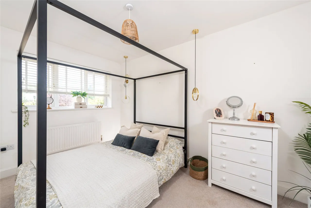 Newbolt Close, Newport Pagnell, MK16, photo 10