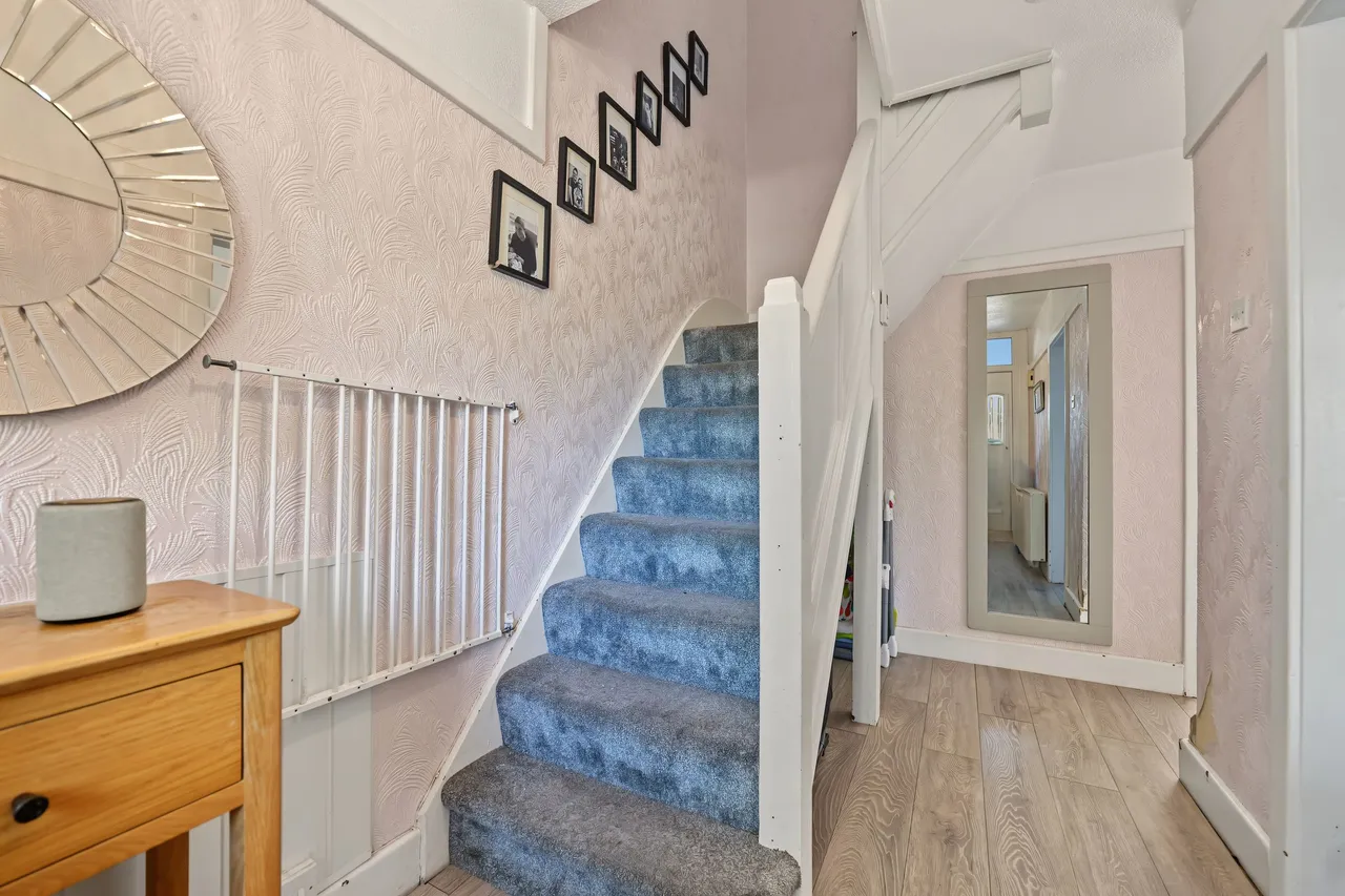 Higham Lane, Nuneaton, CV11, photo 9
