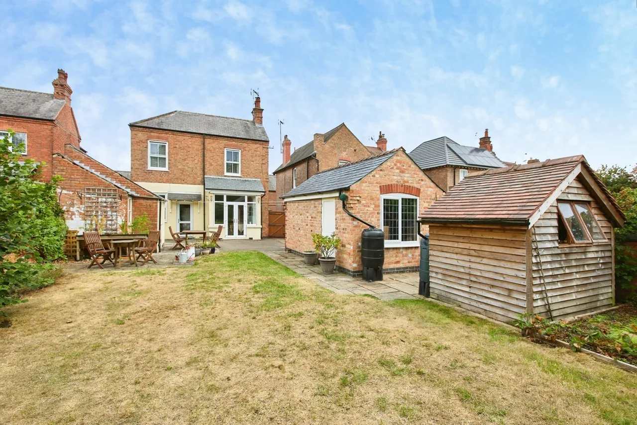 Hawthorne Avenue, Nottingham, NG10, photo 26