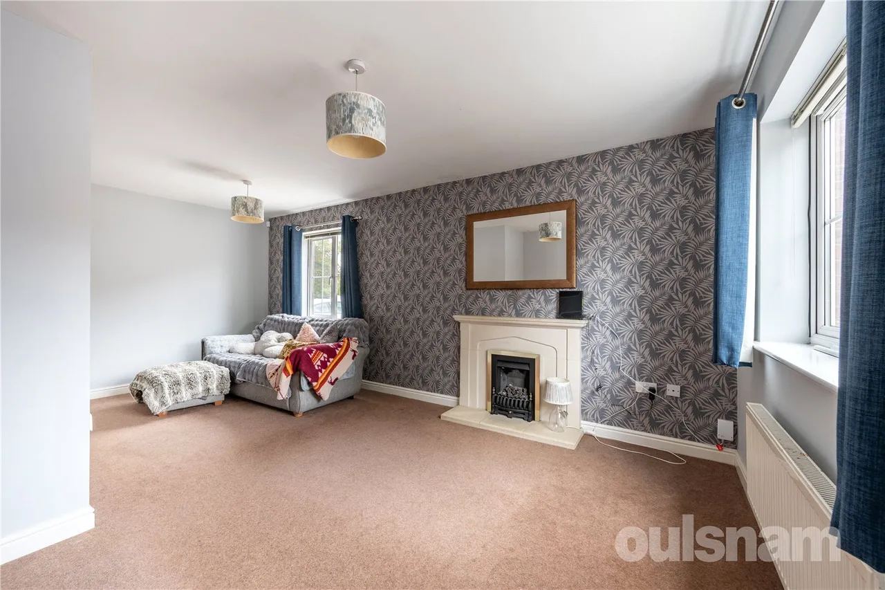 Great Farley Drive, Northfield, Birmingham, West Midlands, B31 5HG, photo 4