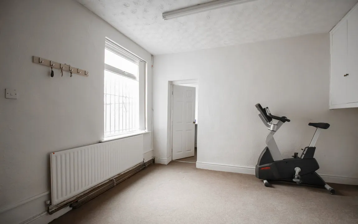 Charlotte Street West, Macclesfield, SK11 6EF, photo 13