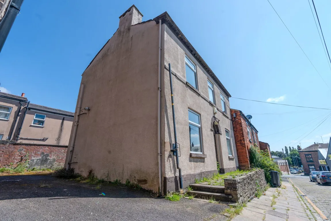 Charlotte Street West, Macclesfield, SK11 6EF, photo 4