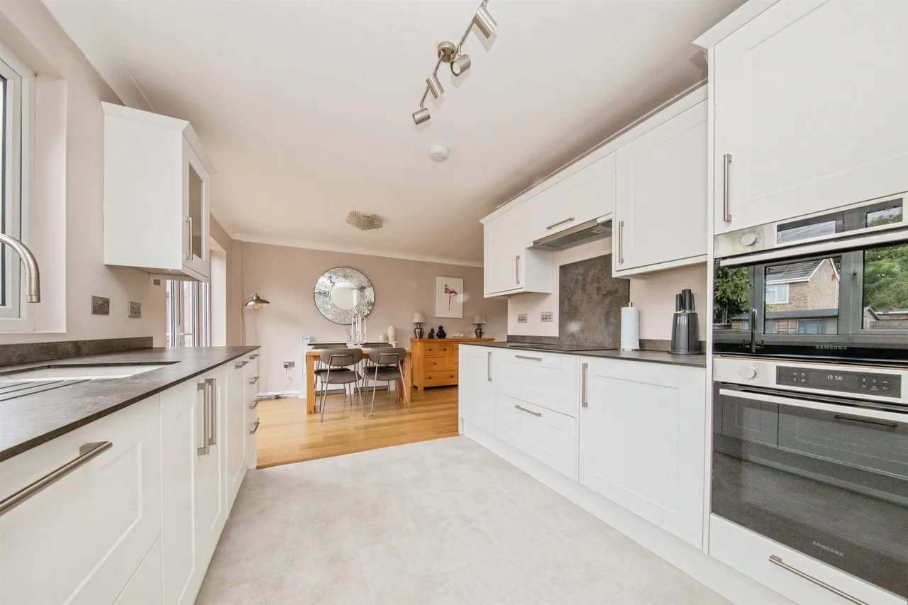 Bristol Road, Colchester, photo 9