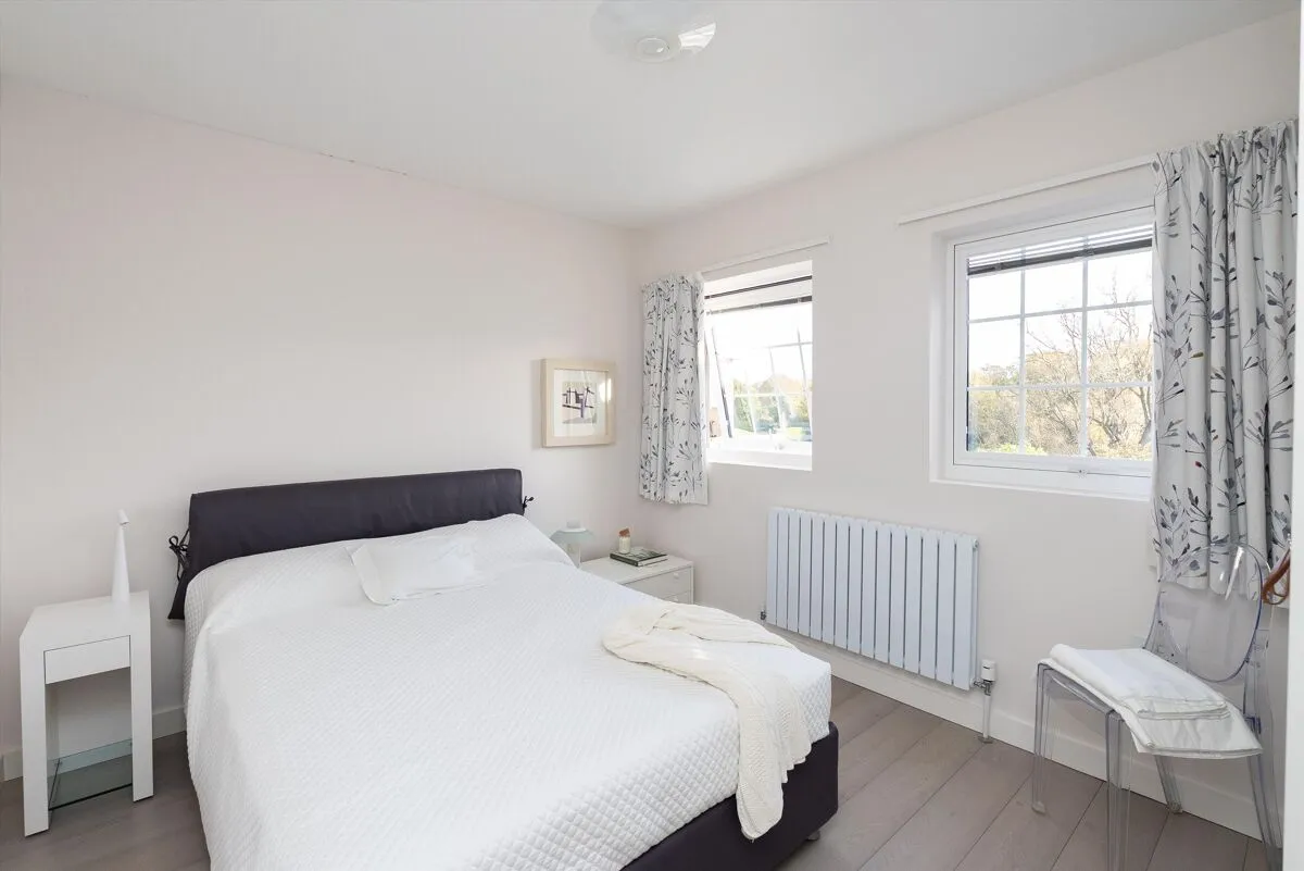 Heathfield, Cobham, KT11, photo 13