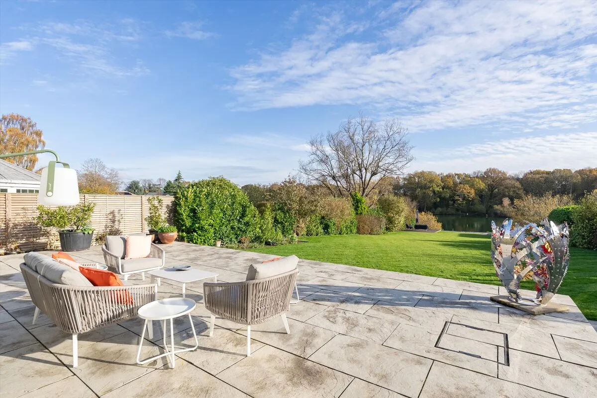 Heathfield, Cobham, KT11, photo 20