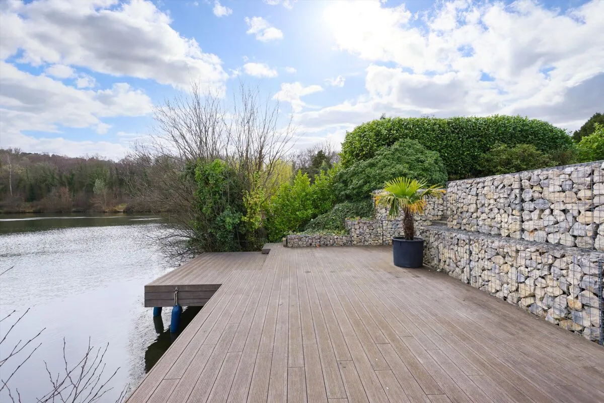 Heathfield, Cobham, KT11, photo 2