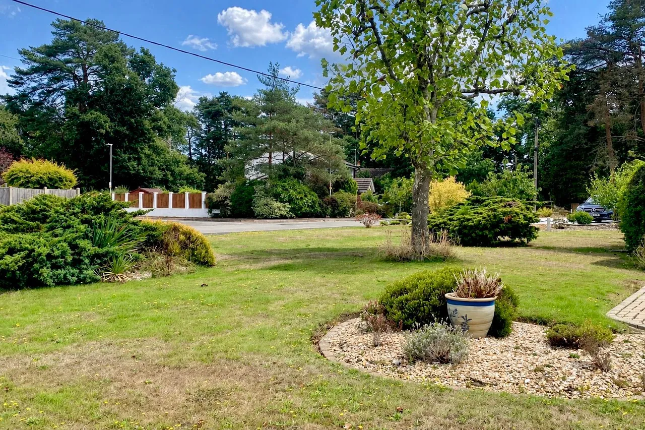 Pine Manor Road, Ashley Heath, BH24, photo 21