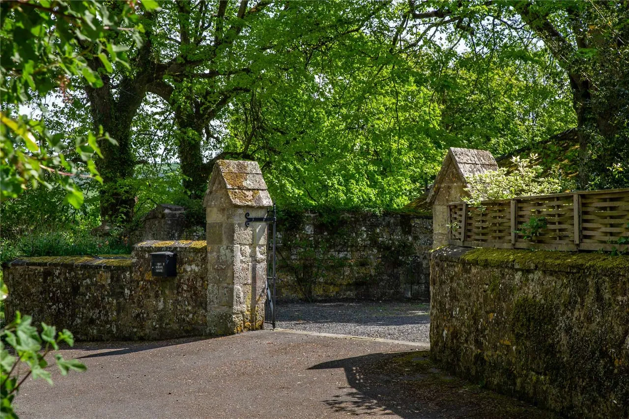 School Lane, Melbury Abbas, SP7, photo 19