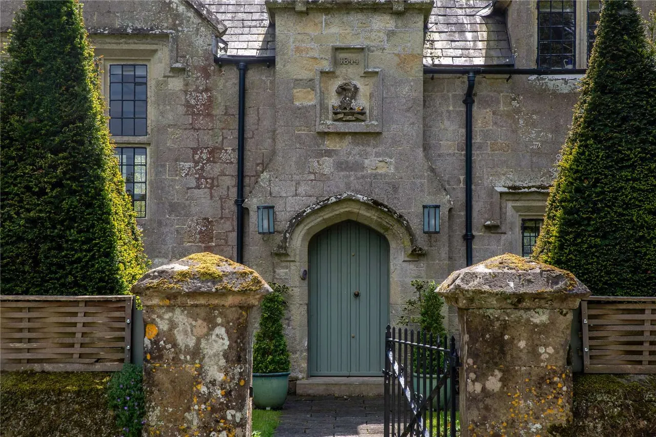School Lane, Melbury Abbas, SP7, photo 18
