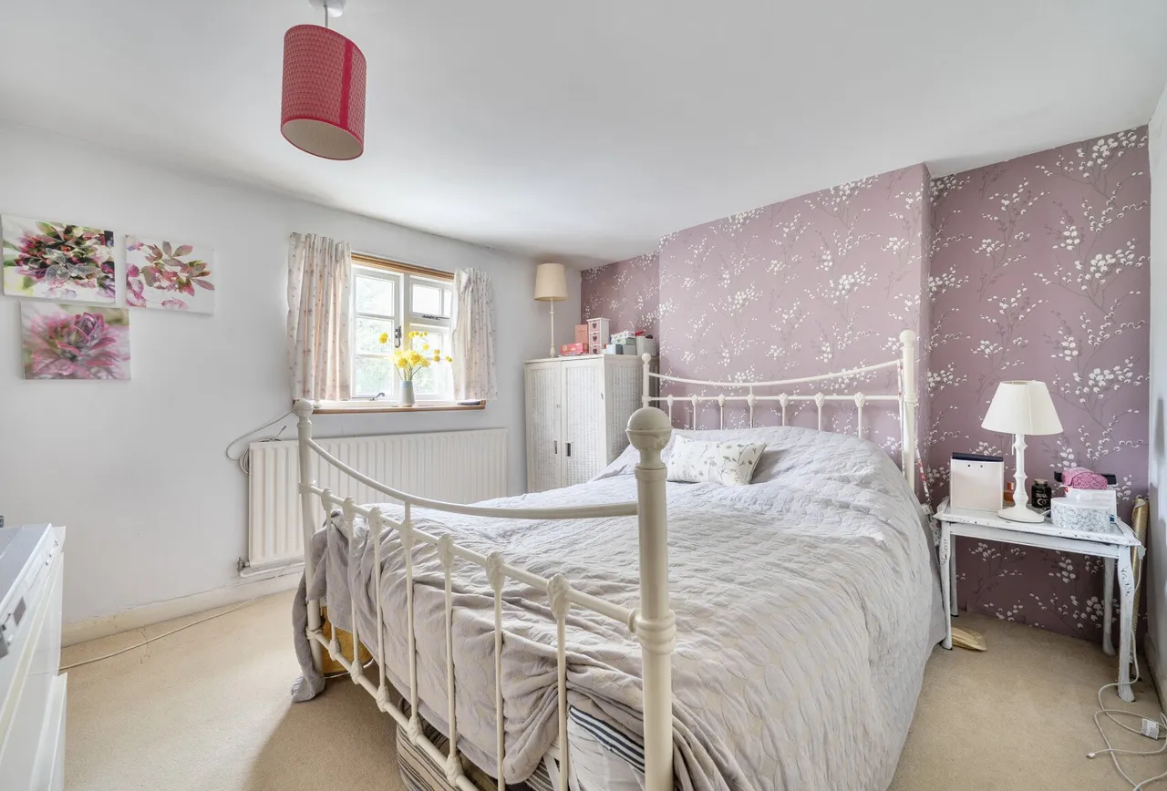 London Road, Kent, Dunton Green, TN13 2TJ, photo 6