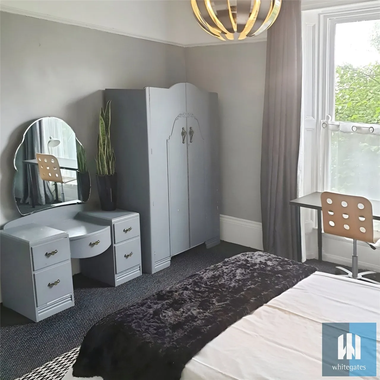 Fitzwilliam Street, Huddersfield, HD1, photo 2