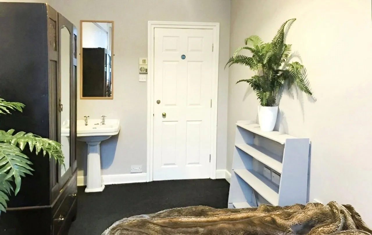 Fitzwilliam Street, Huddersfield, HD1, photo 5