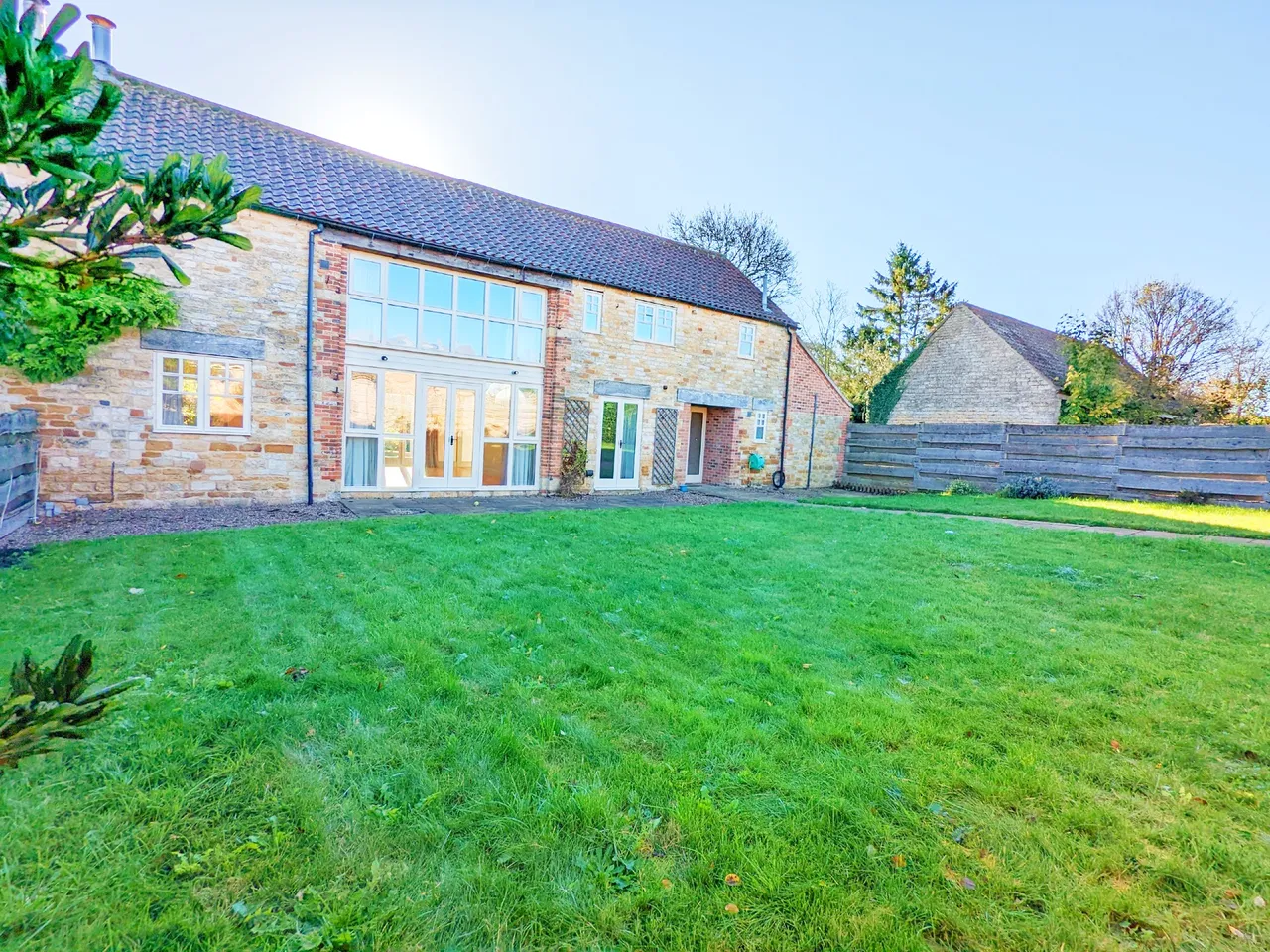 Church Farm, Stroxton, NG33, photo 34
