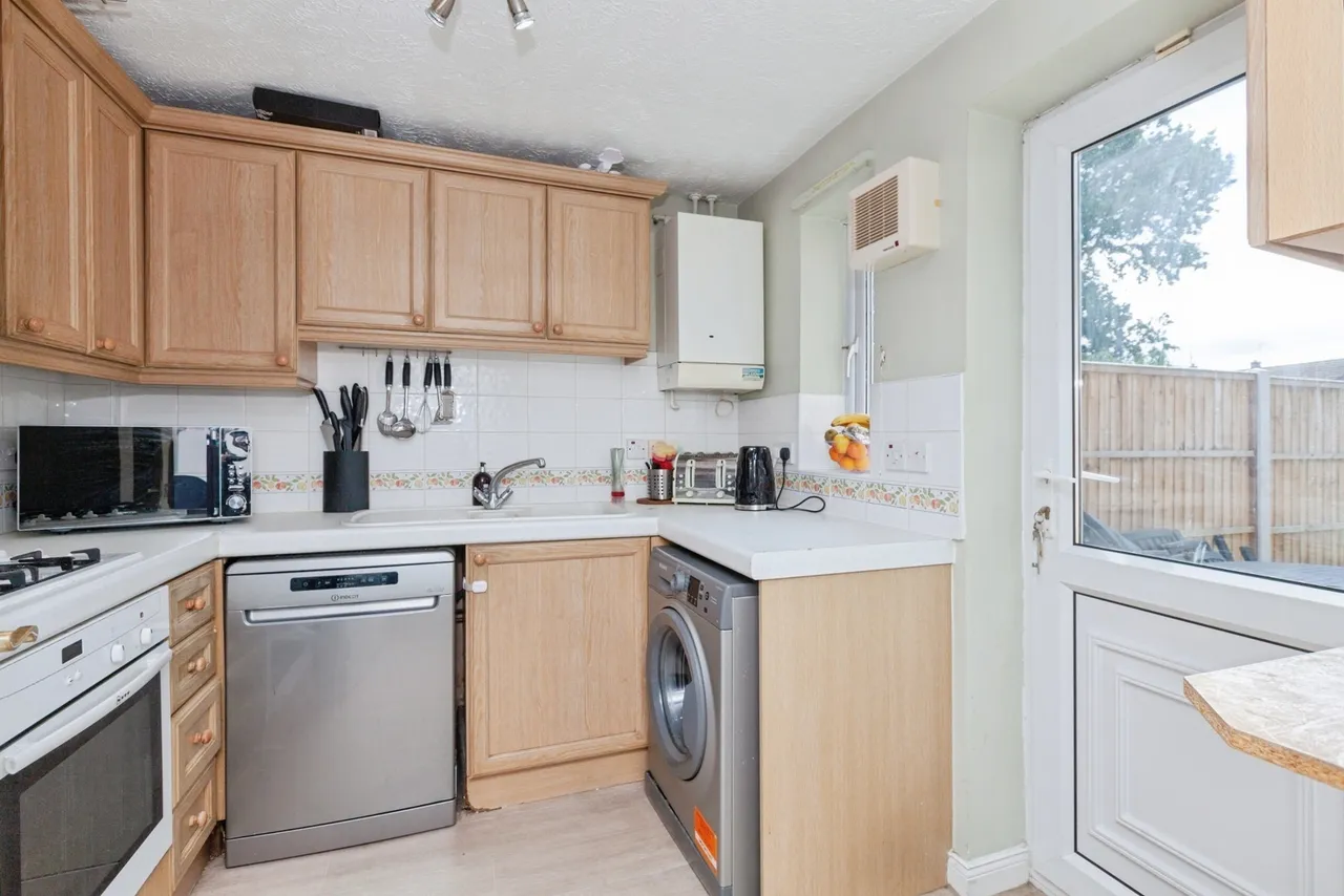 Gale Close, Lutterworth, LE17, photo 8