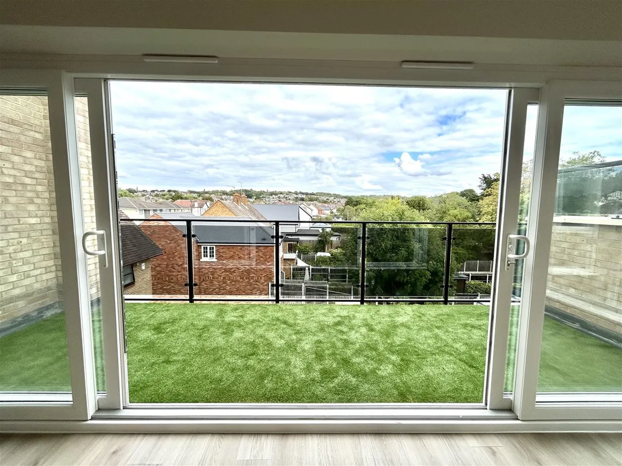 250 High Road, South Benfleet, Benfleet, photo 4