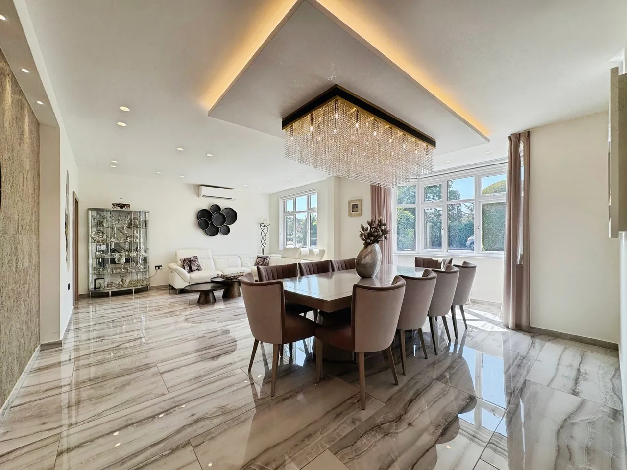 Broadfields Avenue, Edgware, HA8, photo 2