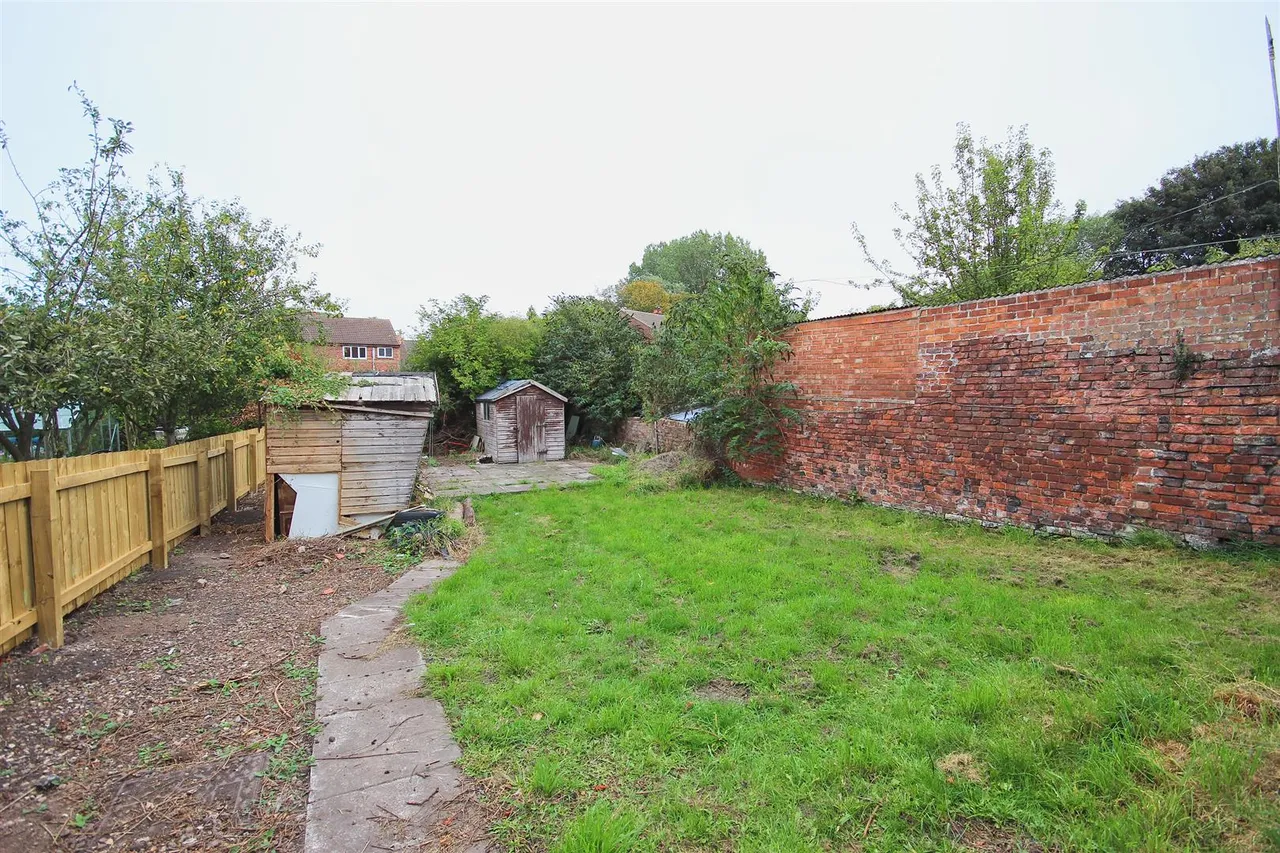 Hornsea Road, Aldbrough, photo 2