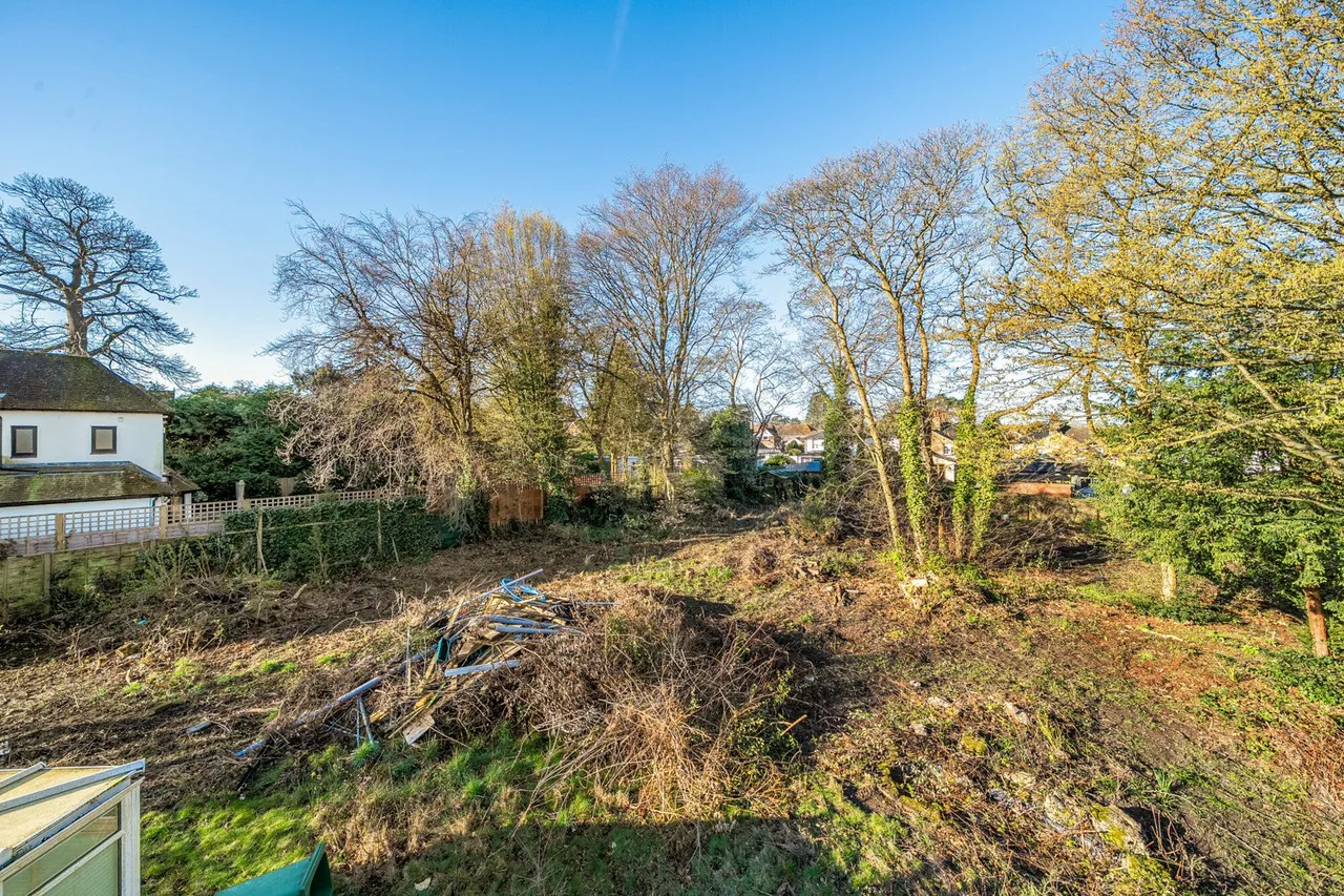 Longdon Wood, BR2, photo 13