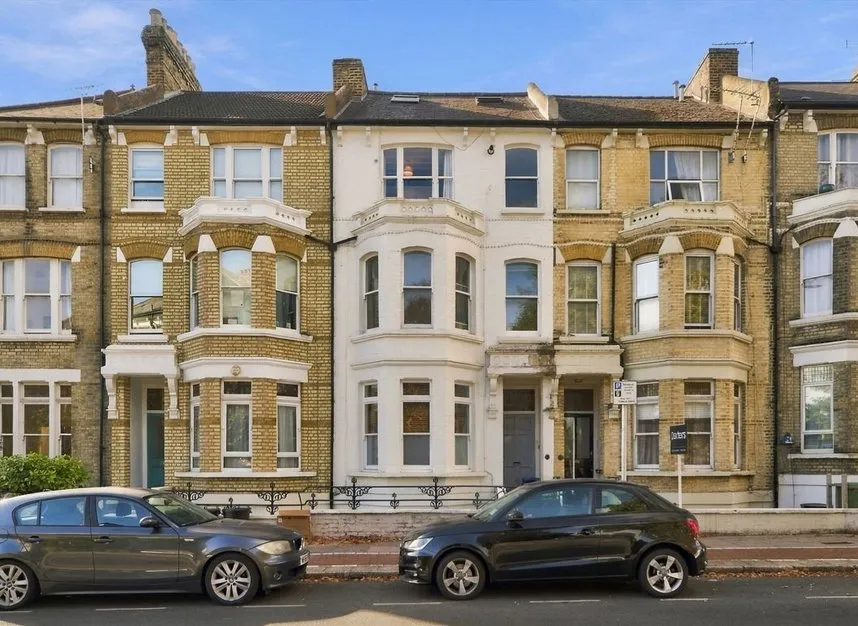 2 bed flat for sale, St. Margarets Road, St Margarets, TW1