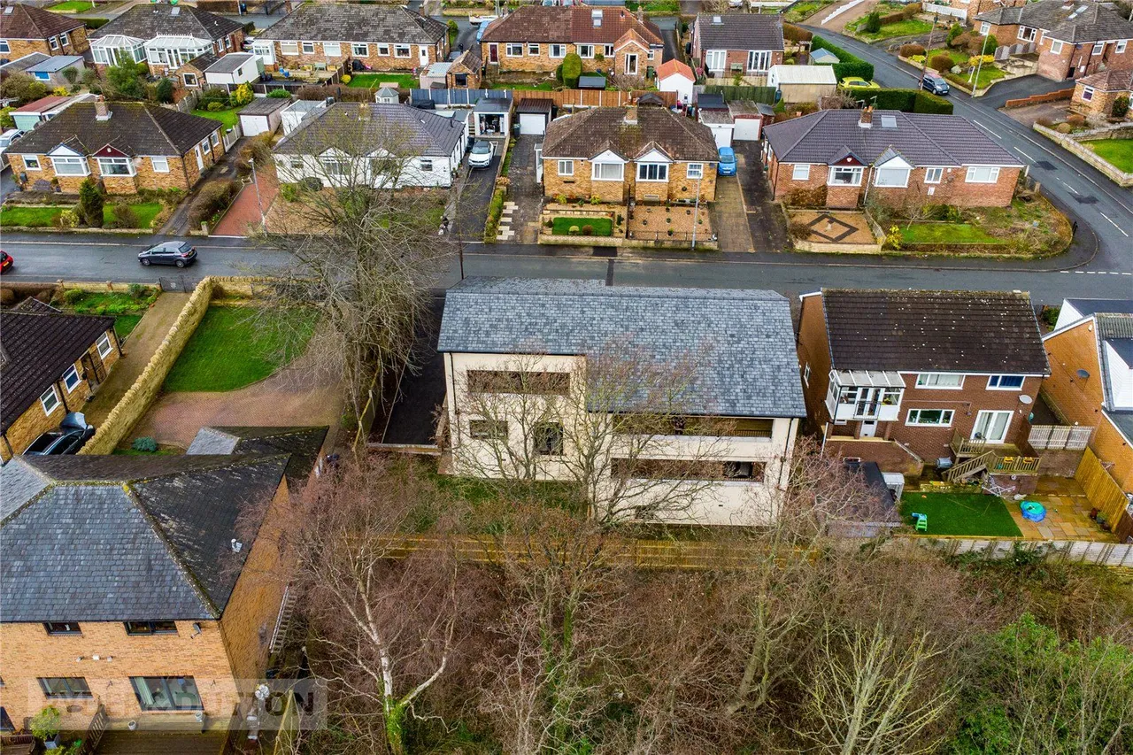 Devon Way, Bailiff Bridge, HD6, photo 26