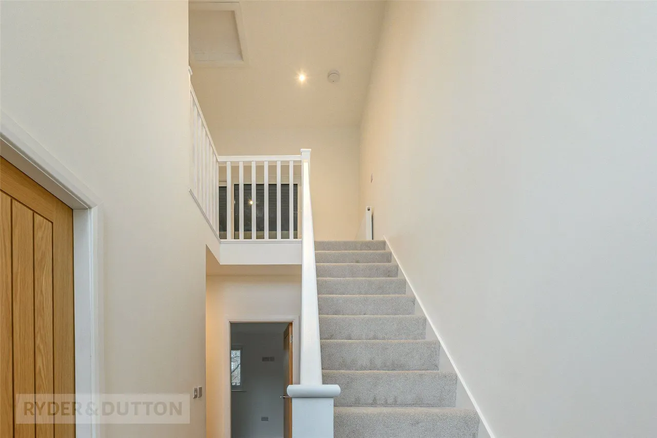 Devon Way, Bailiff Bridge, HD6, photo 14
