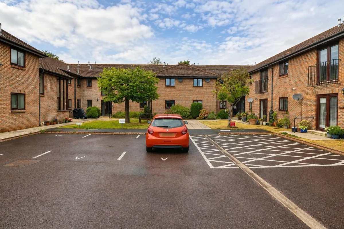 Orchard Court, Stonehouse, GL10, photo 11