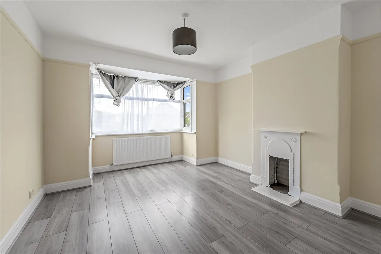 Whitton Dene, Isleworth, TW7 7NF, photo 2