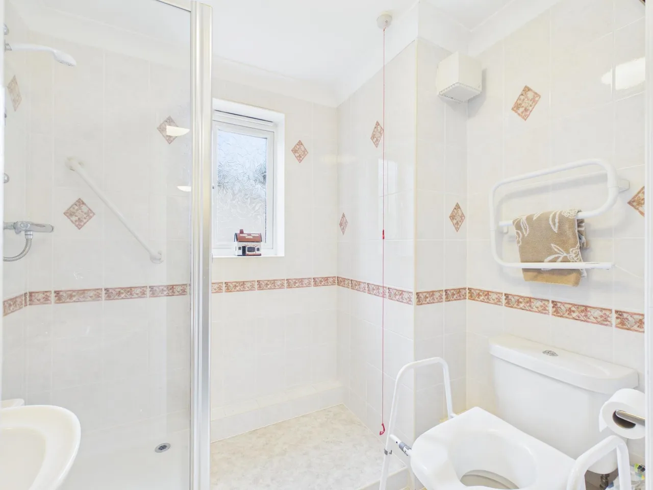 Station Road, Radyr, CF15, photo 10