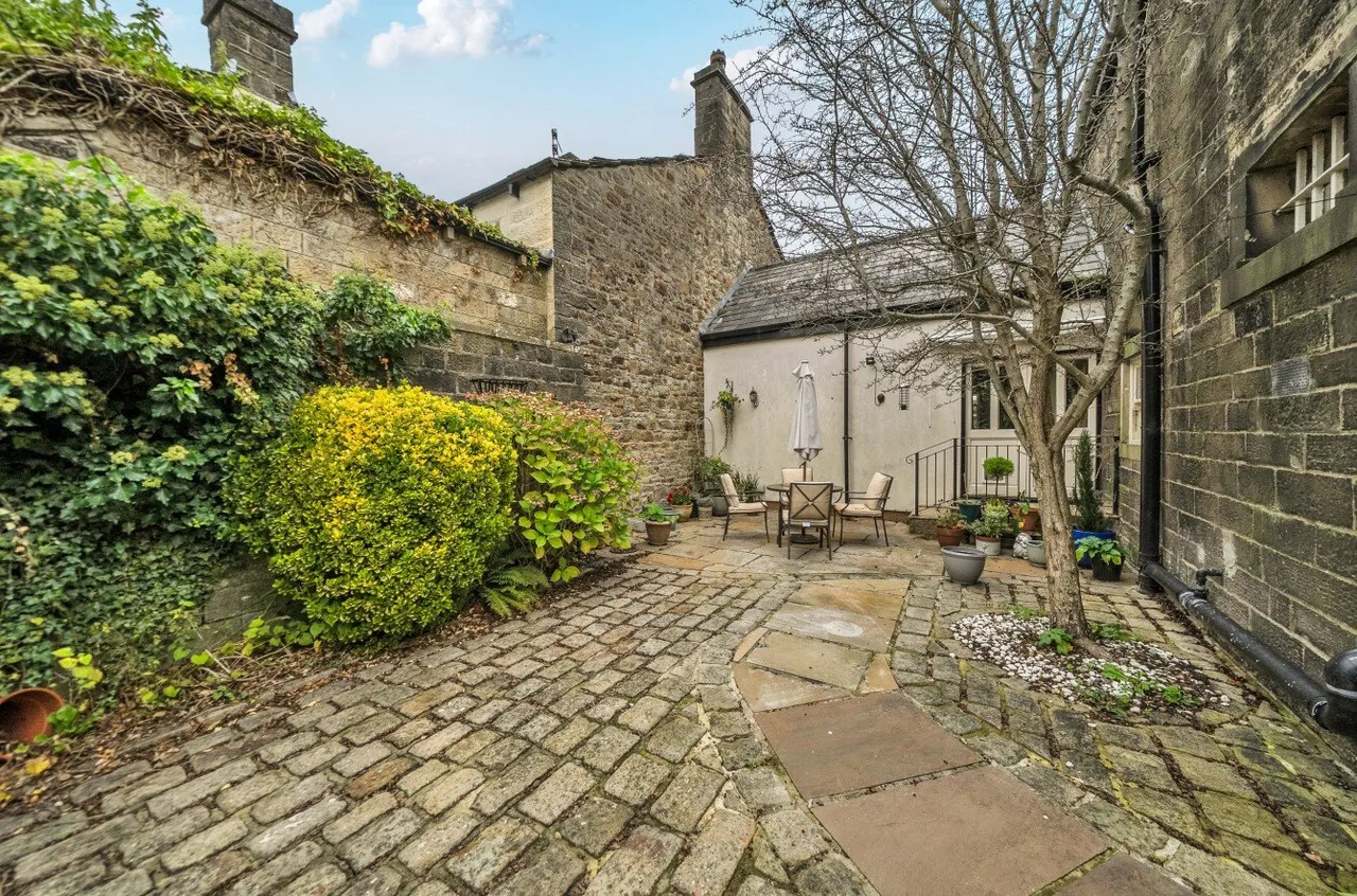 Manchester Road, Barnoldswick, BB18, photo 20