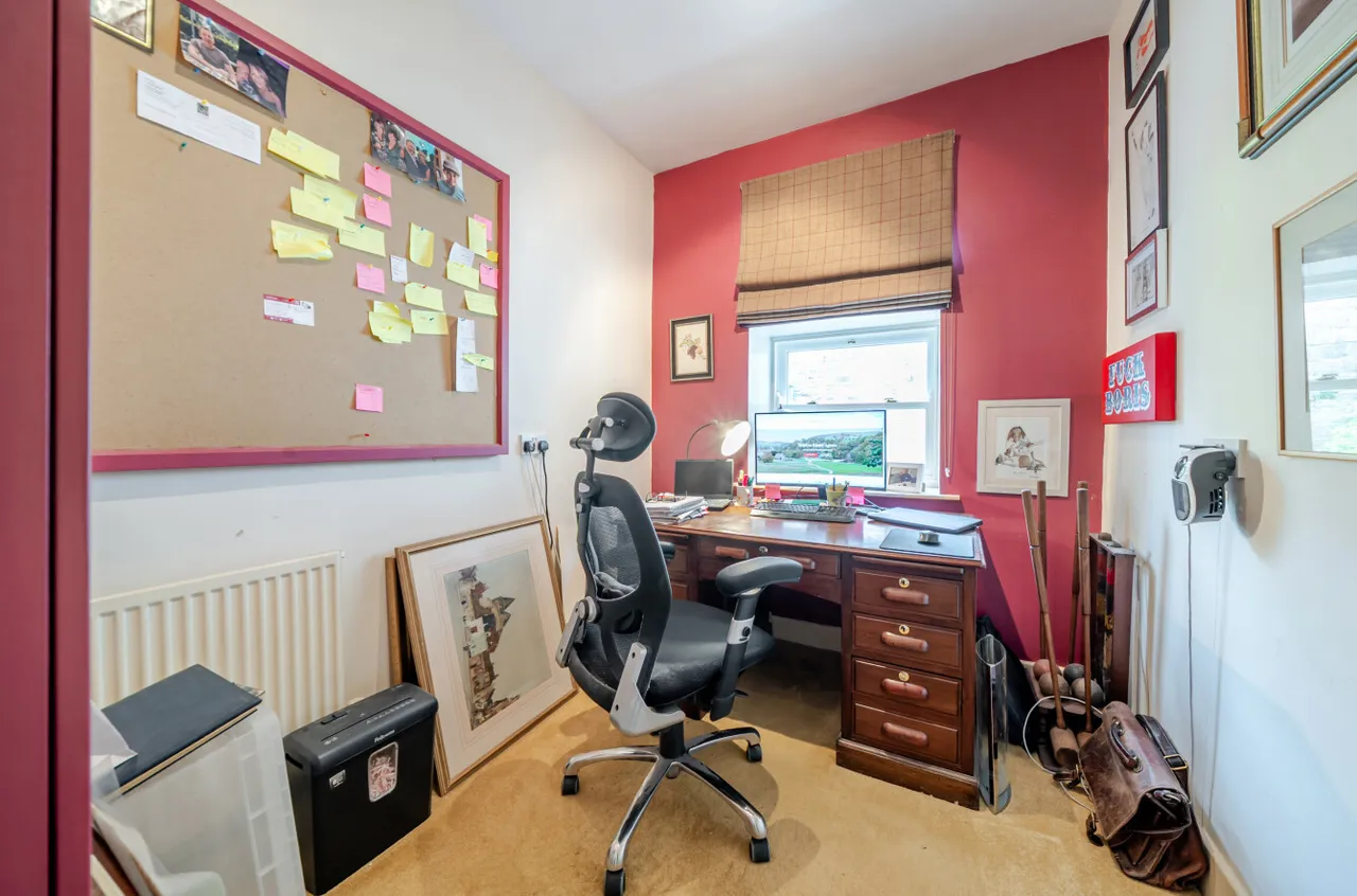 Manchester Road, Barnoldswick, BB18, photo 14