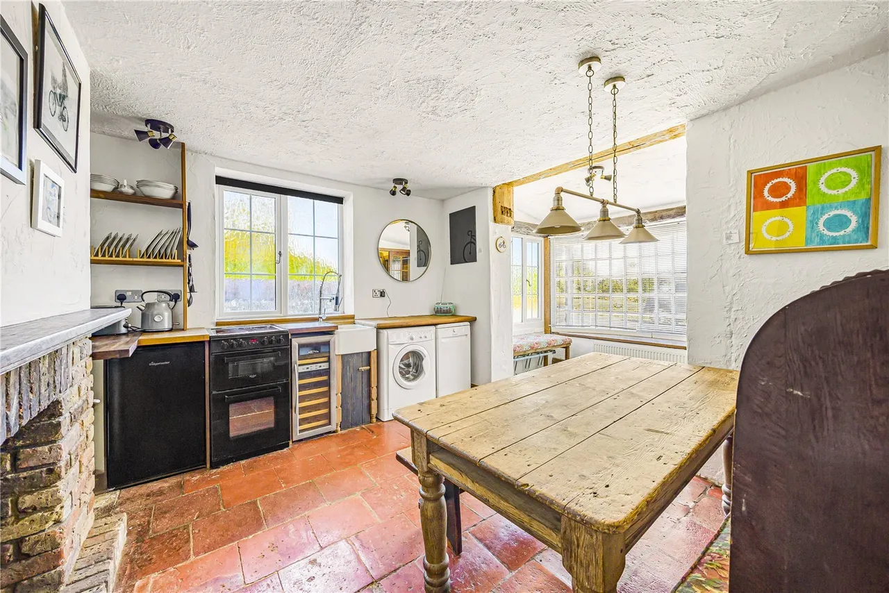 Bolter End Lane, Wheeler End, HP14, photo 37