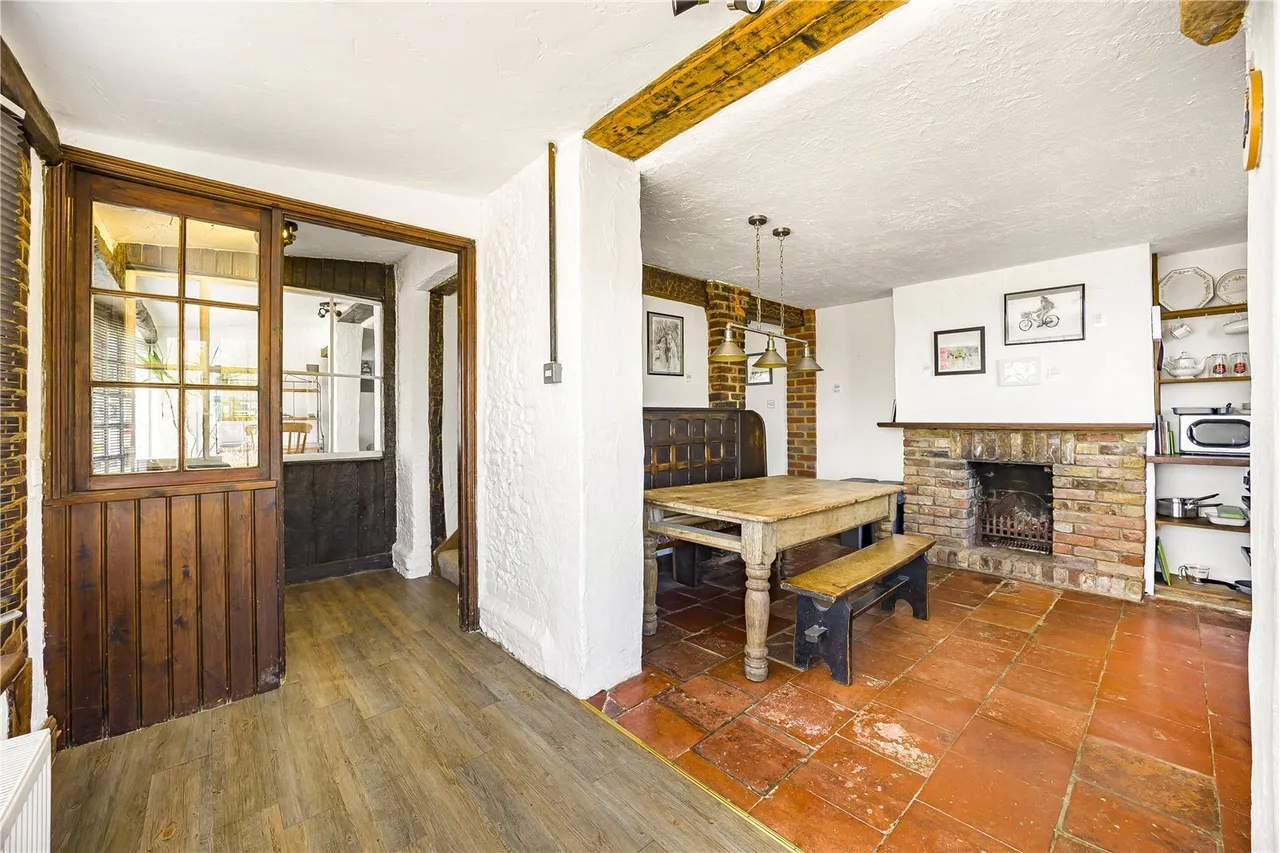 Bolter End Lane, Wheeler End, HP14, photo 38