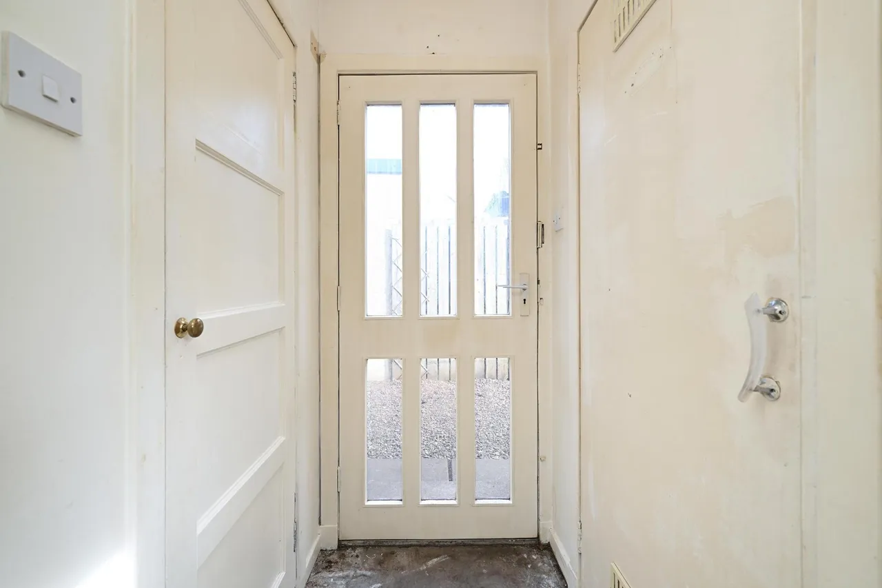 Gilmerton Dykes Drive, Edinburgh, EH17, photo 10