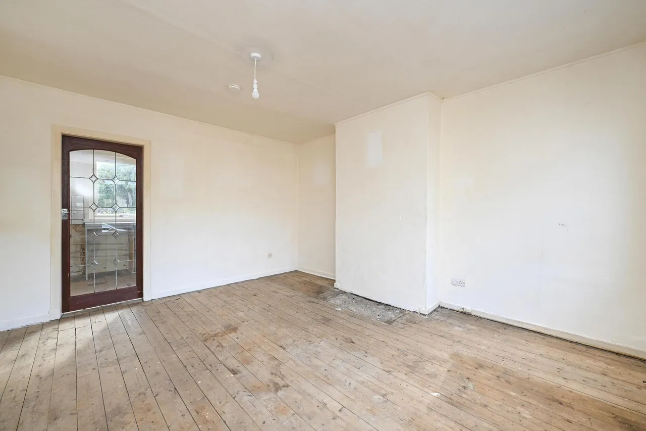 Gilmerton Dykes Drive, Edinburgh, EH17, photo 3
