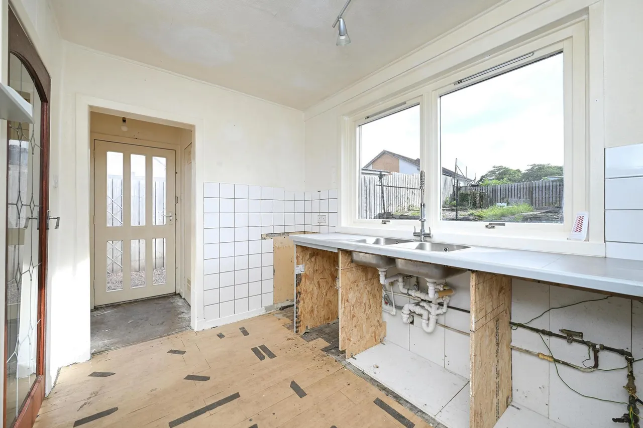 Gilmerton Dykes Drive, Edinburgh, EH17, photo 9