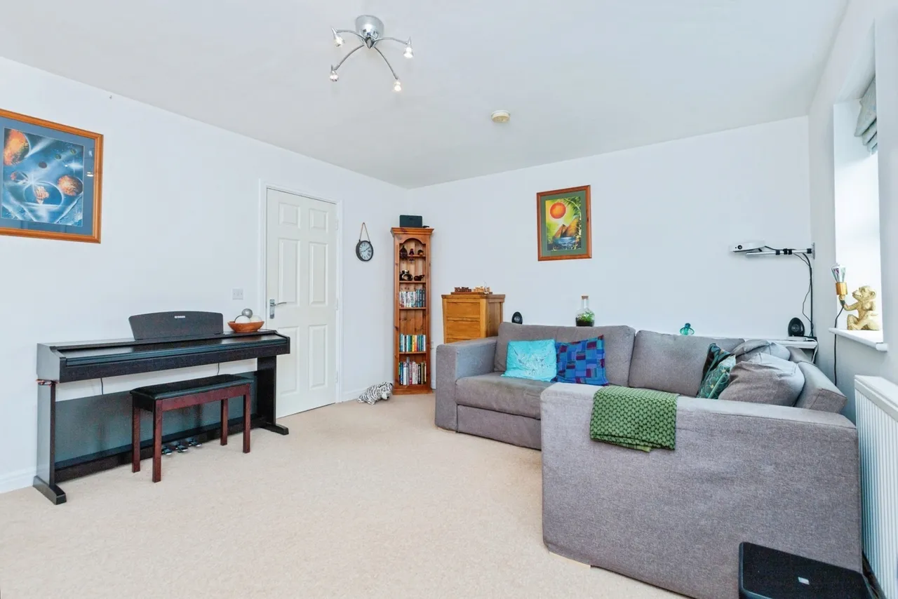 Bridge Green, Birstall, LE4, photo 3