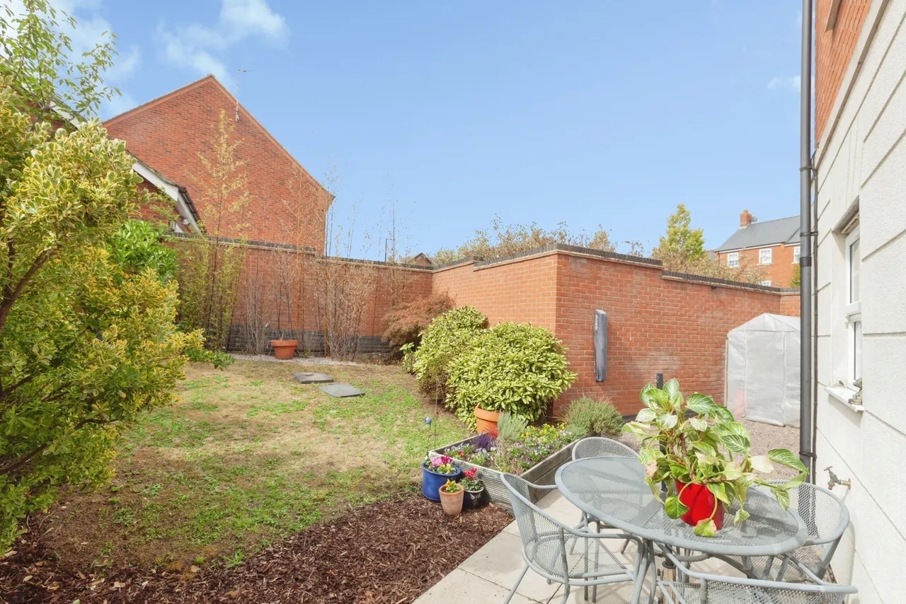 Bridge Green, Birstall, LE4, photo 18